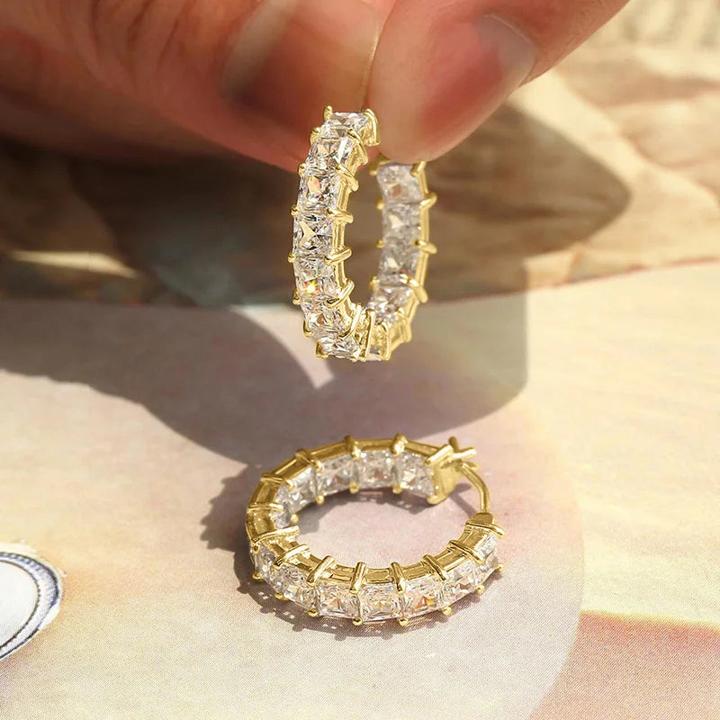 Royale Élégance™ – Créoles en Zircons Cubiques