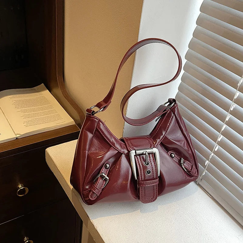 Sac Héritage – Sac à Main Plissé à Boucles Signature