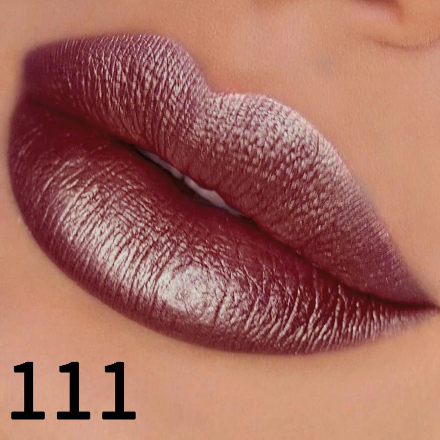 Rouge à Lèvres Métallique Hydratant – Brillance Intense & Couleur Vibrante