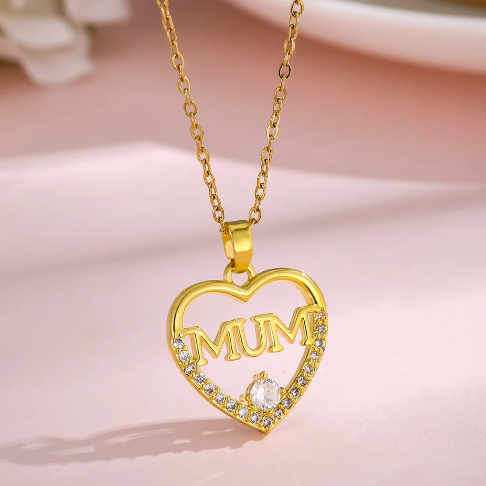 Collier Signature Cœur – Éclat Doré