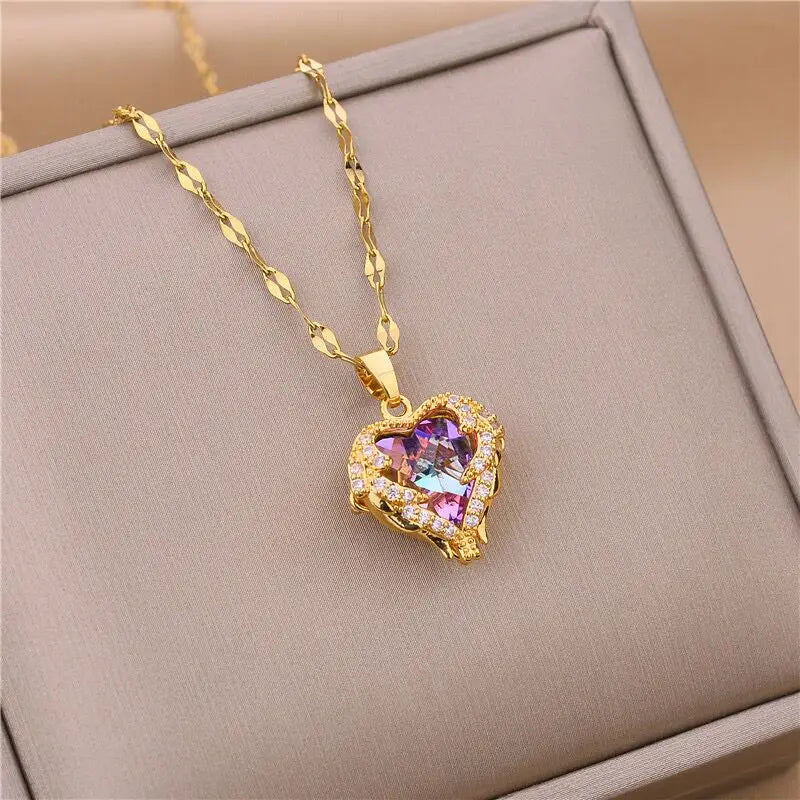 Collier Élégance Cœur – Cristal Multicolore Doré
