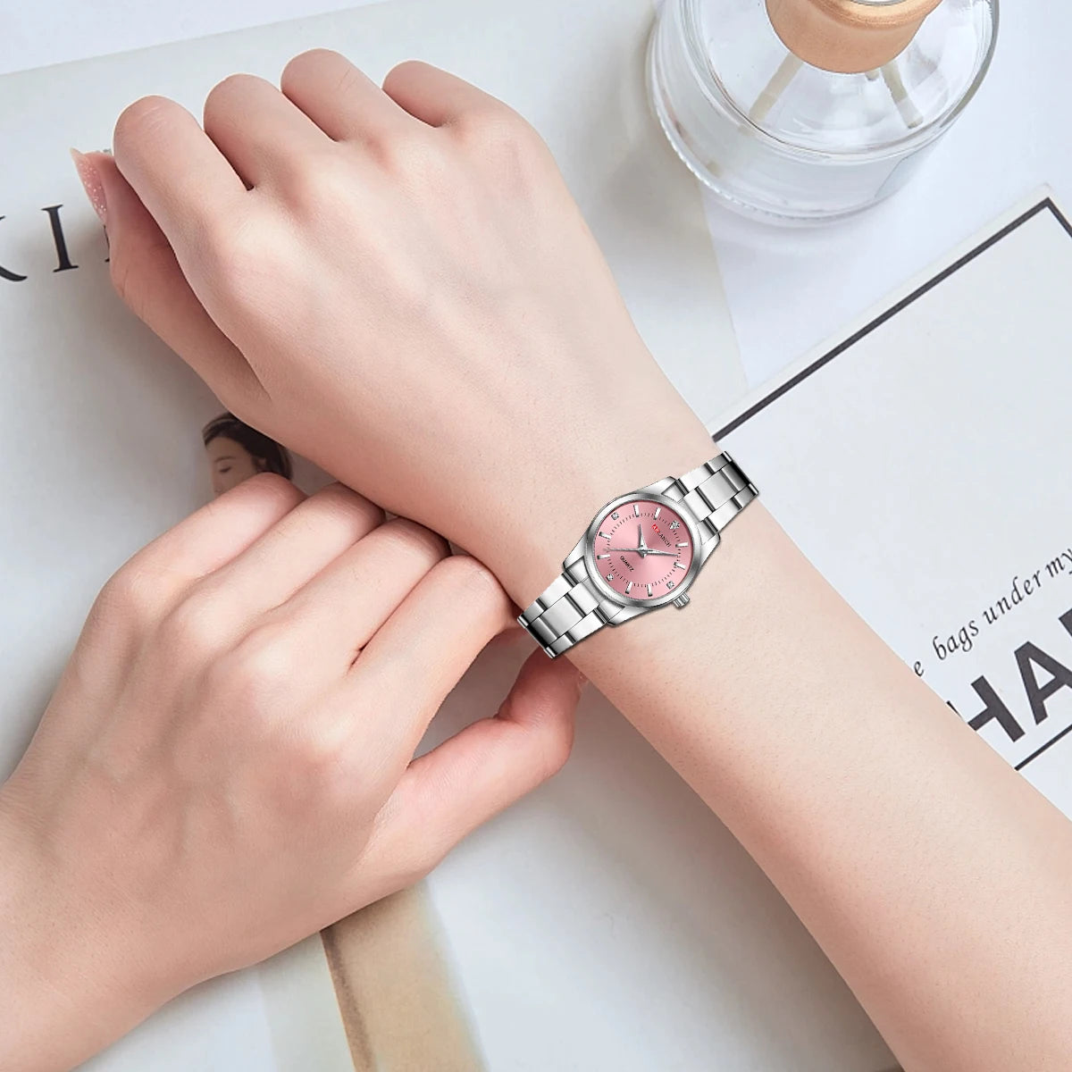 Montre Femme Héritage – Élégance Contemporaine en Acier Inoxydable