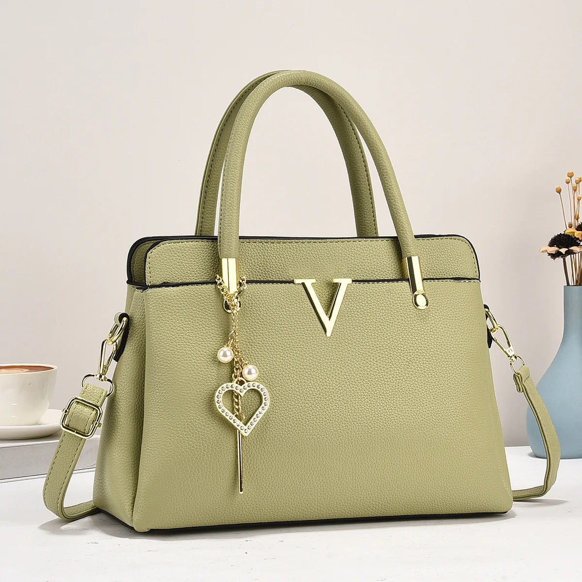 Sac à Main Femme Héritage – L’Art du Raffinement