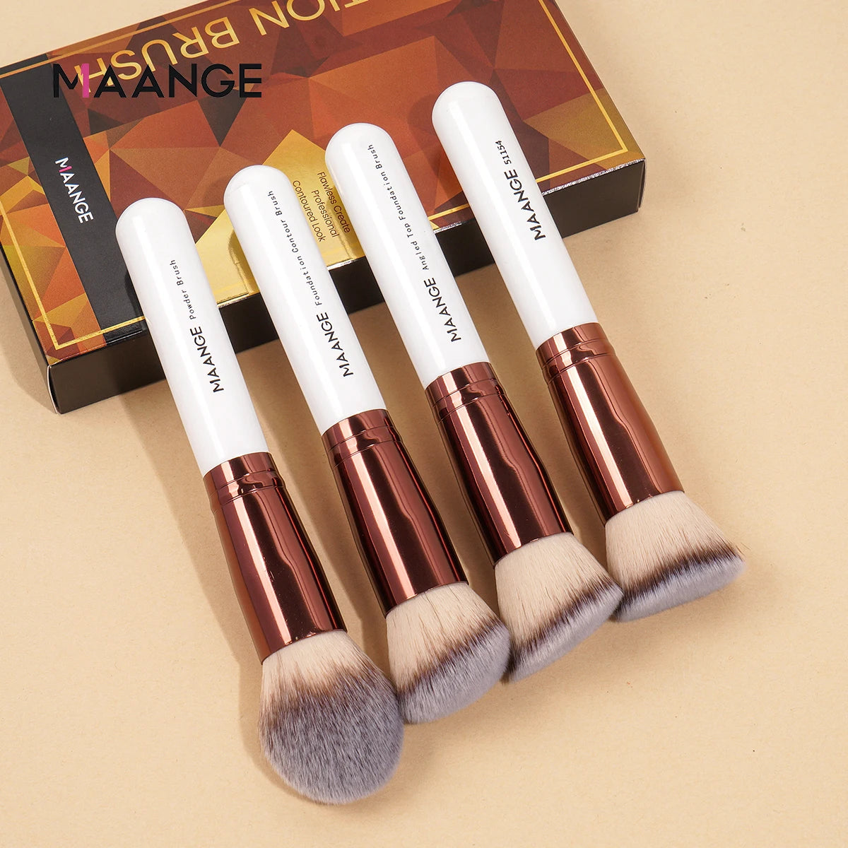Pinceaux de Maquillage Signature 4 Pièces – Précision Professionnelle & Finition Haute Définition ✨