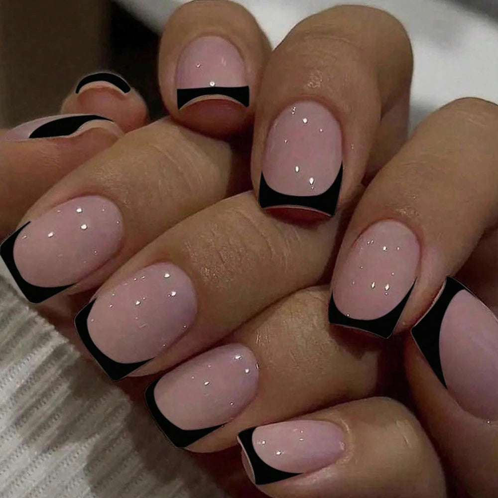 Kit de 24 Faux Ongles French-Manucure élégante en quelque minute