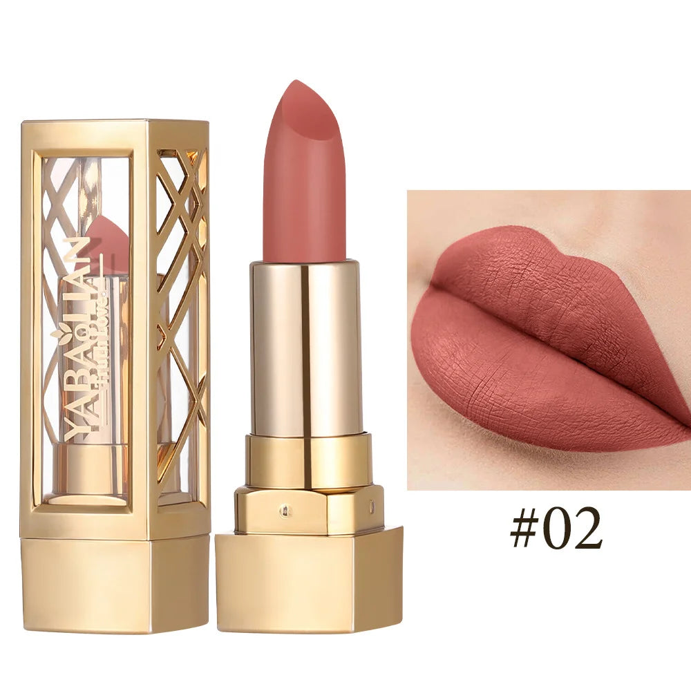 Rouge à Lèvres Mat Longue Tenue Waterproof – Finition Velours & Confort Hydratant