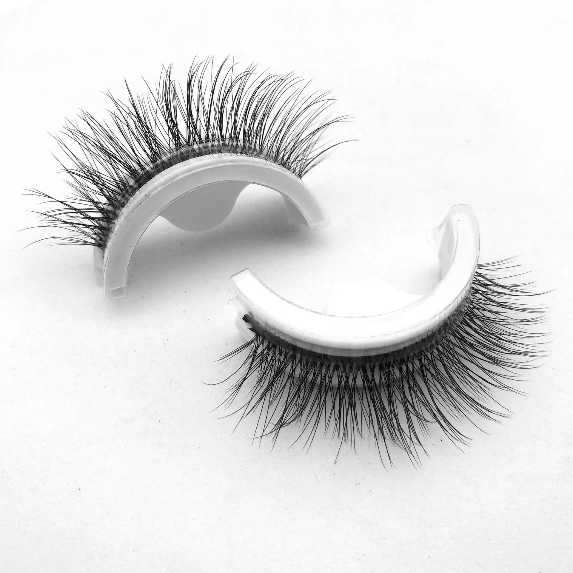 ✨ Faux Cils Magnétiques & Auto-Adhésifs 3D – Regard Intense en 3 Secondes