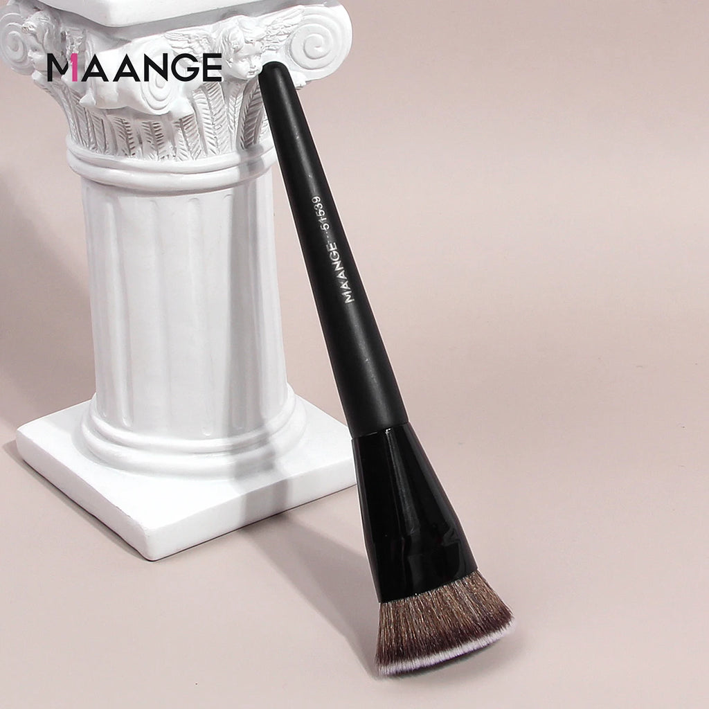 ✨ Pinceau Professionnel Premium pour Fond de Teint – Finition Lisse & Sans Traces