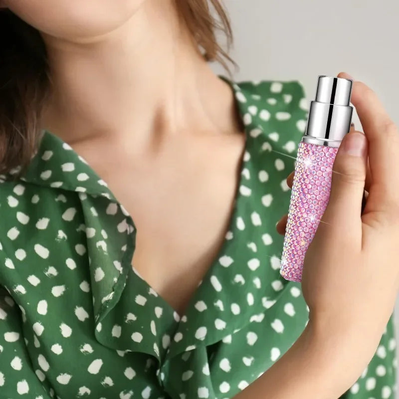 ✨ Vaporisateur de Parfum Cristal Luxe™ – Rechargeable 10 ml & Format Voyage