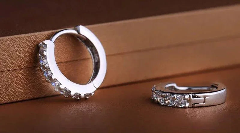 Créoles Signature en Argent Sterling 925 – Zircons Étincelants 10 mm