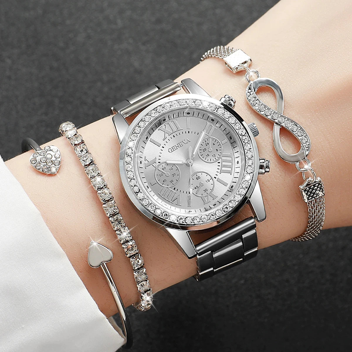 Montre Femme Éclat Majestueux Signature – Acier & Cristaux
