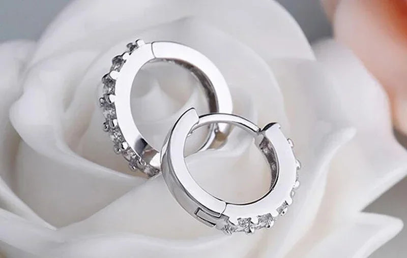 Créoles Signature en Argent Sterling 925 – Zircons Étincelants 10 mm