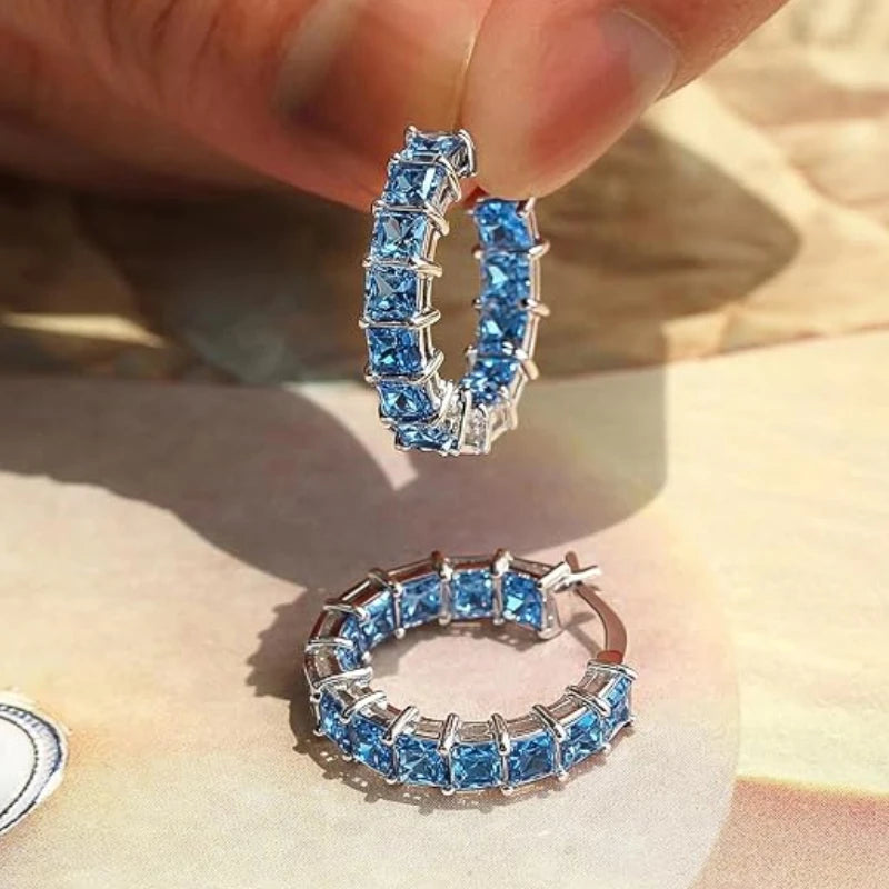 Royale Élégance™ – Créoles en Zircons Cubiques