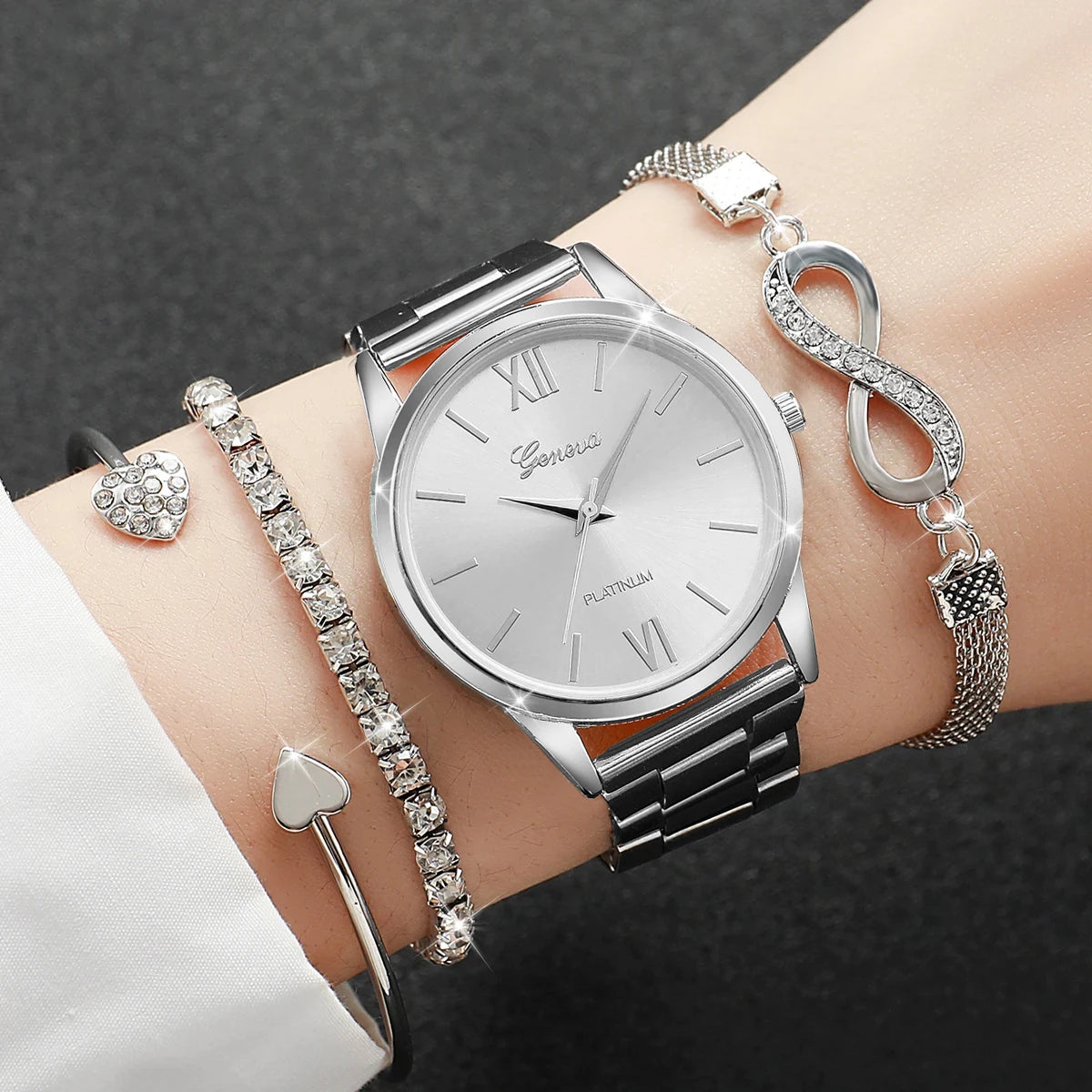 Montre Femme Éclat Majestueux Signature – Acier & Cristaux
