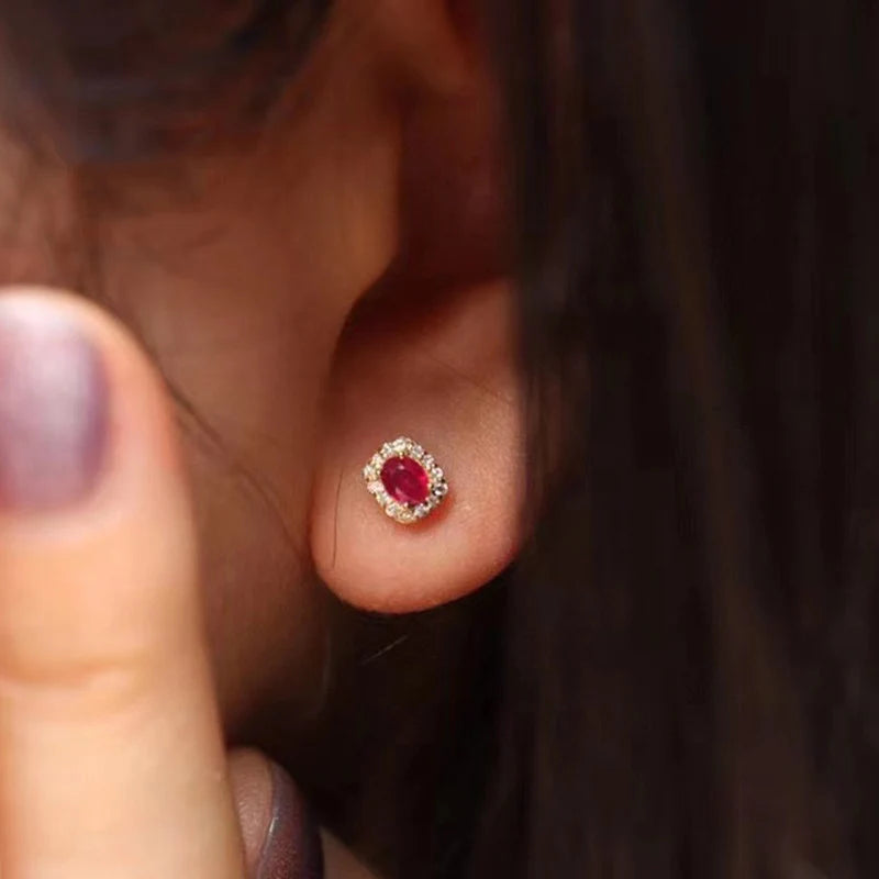 Boucles d’Oreilles Élégance en Zircon Cubique – Finition Dorée