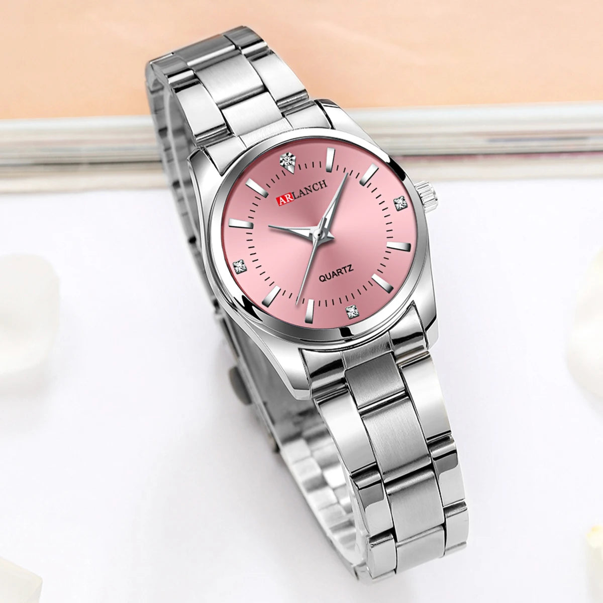 Montre Femme Héritage – Élégance Contemporaine en Acier Inoxydable