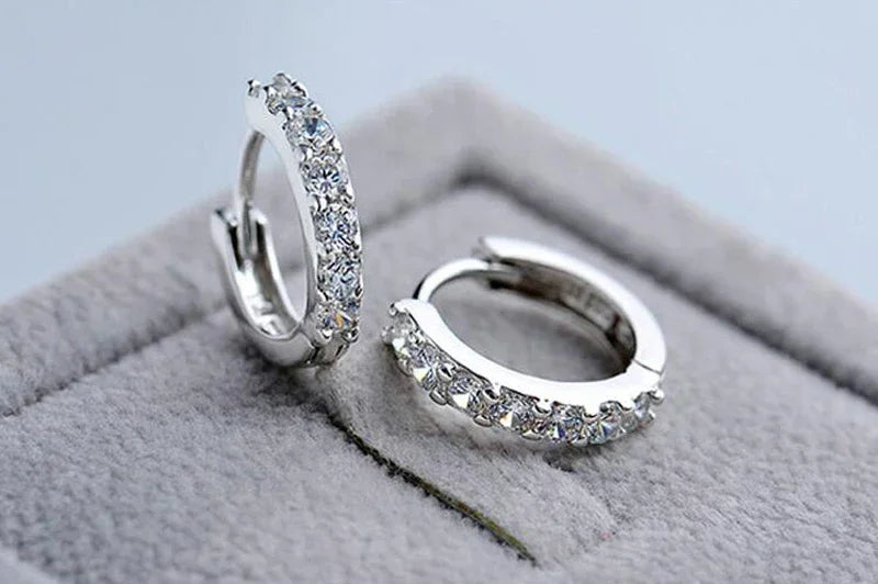 Créoles Signature en Argent Sterling 925 – Zircons Étincelants 10 mm